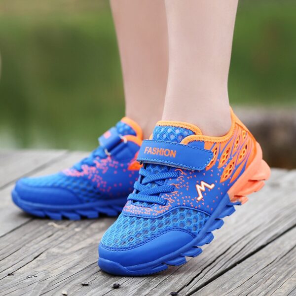 Children's Shoes - Image 4