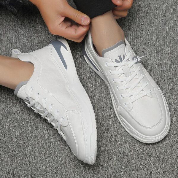 Spring New Casual Leather Shoes Trend Leather Soft Sole Cowhide Sports Men's Casual Shoes - Image 2