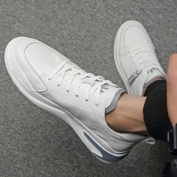 Spring New Casual Leather Shoes Trend Leather Soft Sole Cowhide Sports Men's Casual Shoes - Image 3
